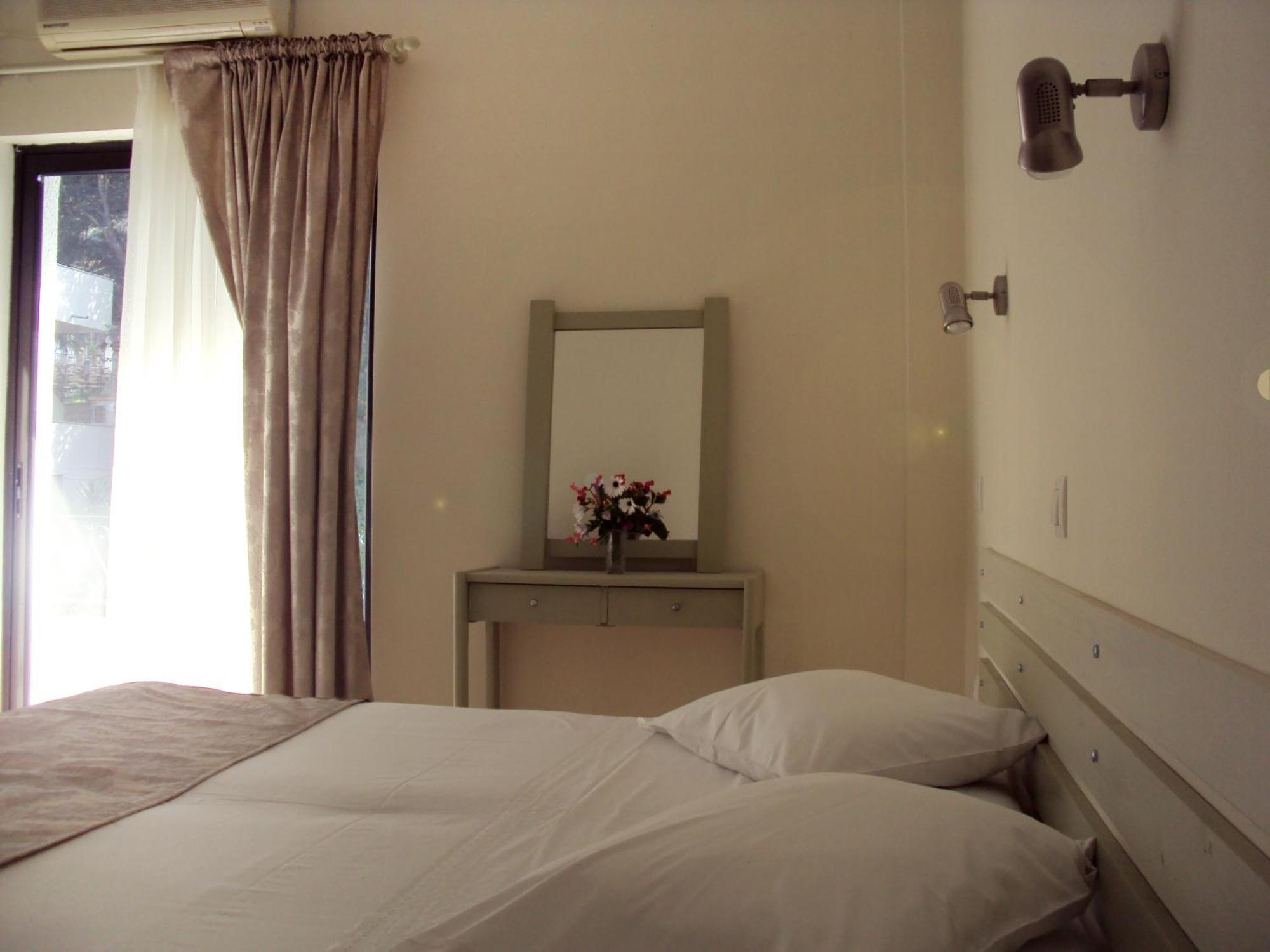 Yasemi Rooms 바실리키 외부 사진